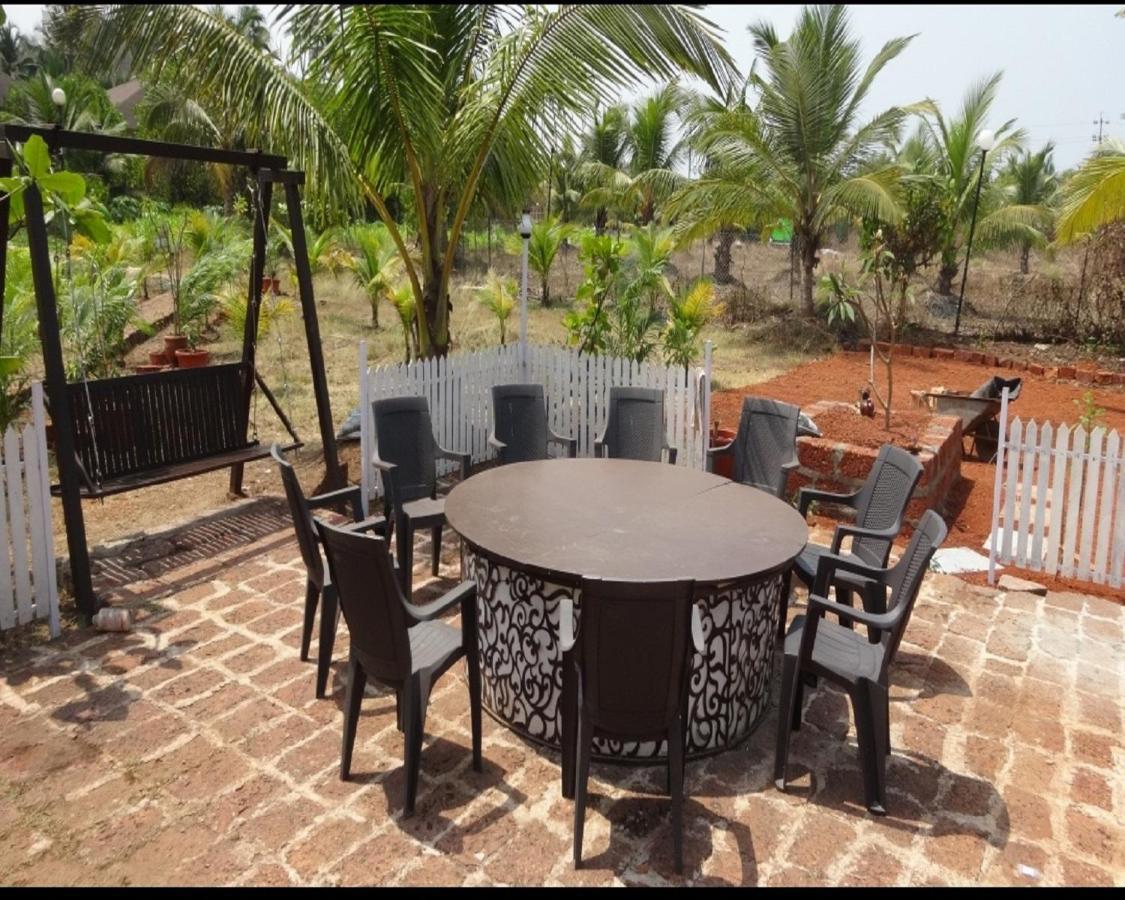 Exotica Retreats Bed & Breakfast Diveagar