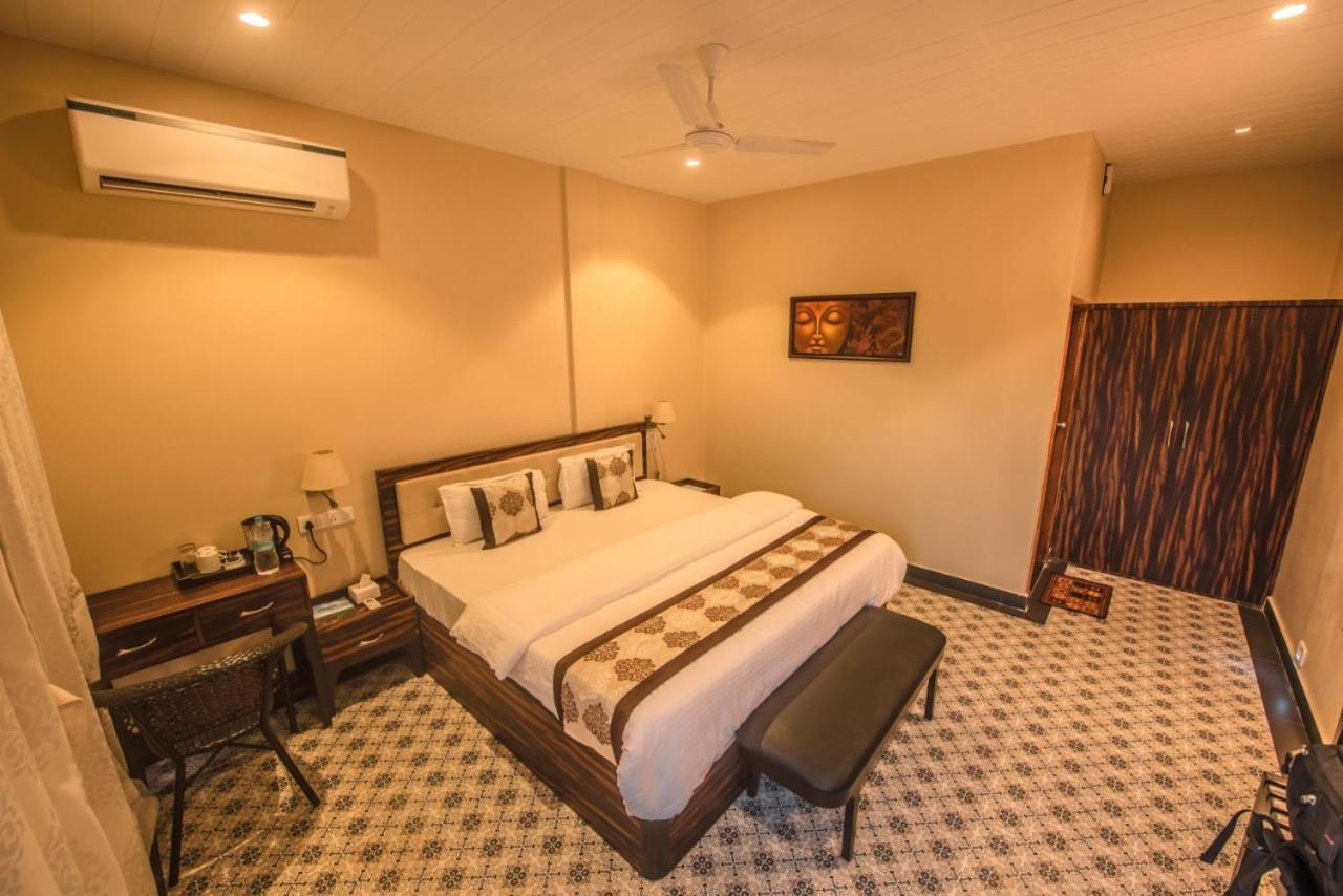 Resort Exotica By The Sea